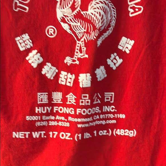 Vibrant Red Short Sleeve Tee with Rooster Graphic Size L - Picture 4 of 5